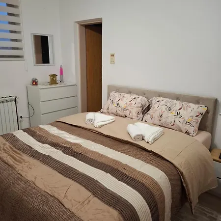 Amada Apartment *